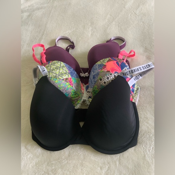 3-VICTORIA’S SECRET BRAS - Picture 5 of 15